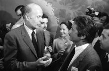 Αλέν Ντελόν: Η ημέρα που έδιωξε από ζήλια έναν Γάλλο πρόεδρο από το σπίτι του