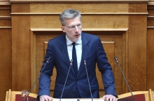 Άκης Σκέρτσος