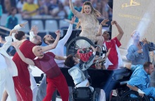 Κλικ γεμάτα χρώματα και χαμόγελα στην Τελετή Έναρξης των Παραολυμπιακών Αγώνων 2024  