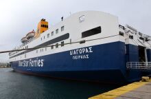 Καβάλα: Στο λιμάνι της επέστρεψε πλοίο με 923 επιβάτες - Σύρθηκε στον λιμενοβραχίονα λόγω ανέμων