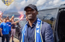 Ο Κλοντ Μακελελέ έφτασε στην Τρίπολη για τον Αστέρα και αποθεώθηκε