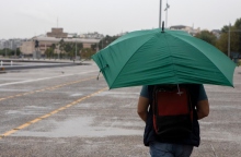 Άστατος ο καιρός την Παρασκευή με τοπικές βροχές και καταιγίδες