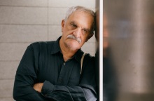 Δημήτρης Καταλειφός: Σκηνοθετεί και πρωταγωνιστεί στον Θείο Βάνια