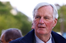 Ο Μισέλ Μπαρνιέ