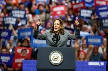 Η Κάμαλα Χάρις