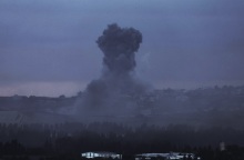 Το Ισραήλ εξετάζει αντίποινα με πλήγμα στις πετρελαϊκές εγκαταστάσεις του Ιράν