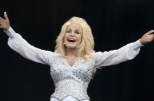 Η Ντόλι Πάρτον