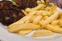 3 στέκια για φαγητό στο Σύνταγμα