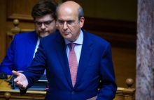 Ο Υπουργός Εθνικής Οικονομίας και Οικονομικών, Κωστής Χατζηδάκης