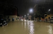 «Πνίγηκε» η Μπολόνια: Ένας νεκρός και τεράστιες ζημιές από τις πλημμύρες στην Εμίλια Ρομάνα