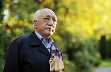 Τι σηματοδοτεί για την Τουρκία ο θάνατος του Φετουλάχ Γκιουλέν, του μεγαλύτερου εχθρού του Ερντογάν