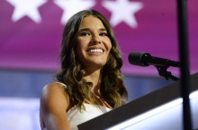 Κάι Τραμπ: Ποια είναι η 17χρονη εγγονή του νέου προέδρου των ΗΠΑ