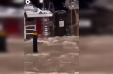 Κακοκαιρία Alexandros: Μέσα σε λίγα λεπτά το Μικρολίμανο μετατράπηκε σε λίμνη