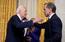 O Τζο Μπάιντεν με τον γιο του, Χάντερ στον Λευκό Οίκο