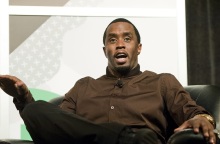 Diddy: Νέα καταγγελία εις βάρος του - Απειλούσε γυναίκα ότι θα τη ρίξει από το μπαλκόνι