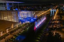 Τα Χριστούγεννα έφτασαν στο ΚΠΙΣΝ: Μεταμορφώθηκε σε ένα φωτεινό τόπο γιορτής