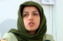 Η Ιρανή νομπελίστρια της Ειρήνης Ναργκίς Μοχαμαντί