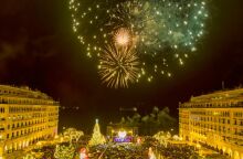 ΦΩΤΑΓΩΓΗΣΗ ΤΟΥ ΧΡΙΣΤΟΥΓΕΝΝΙΑΤΙΚΟΥ ΔΕΝΤΡΟΥ ΣΤΗΝ ΘΕΣΣΑΛΟΝΙΚΗ (ΒΑΣΙΛΗΣ ΒΕΡΒΕΡΙΔΗΣ/ΜΟΤΙΟΝΤΕΑΜ)