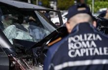 Ιταλία: «Κέρβερος» βοηθά την τροχαία της Ρώμης, αλλά διχάζει τους κατοίκους της