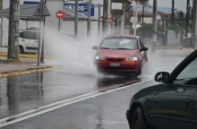 βροχή, αυτοκίνητα