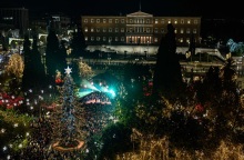 Με την «Ταράτσα του Χρόνου» η Αθήνα θα υποδεχτεί στο Σύνταγμα το 2025