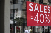 εκπτωσεις, βιτρινα καταστηματος