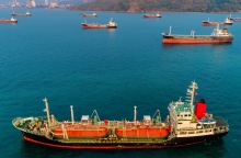 πετρελαιοφόρα, θαλασσα, ουρανος