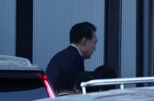 Συνελήφθη ο έκπτωτος πρόεδρος της Νότιας Κορέας Γιουν Σοκ-Γελ