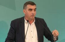 Δήμος Ελληνικού - Αργυρούπολης: Ο δήμαρχος καταγγέλλει κλοπή γκαζόν