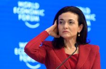 Μαρκ Ζάκερμπεργκ: Κατηγορεί το πρώην δεξί του χέρι για το «παλιό» Facebook