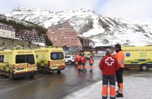 Ισπανία: «Ήταν σαν να κάνουμε ελεύθερη πτώση» - Σοβαρά 17 τραυματίες από το ατύχημα στο χιονοδρομικό 