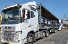 φορτηγό με ανθρωπιστική βοήθεια