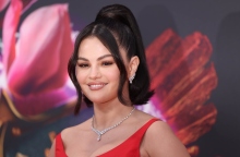 Η Σελένα Γκόμεζ