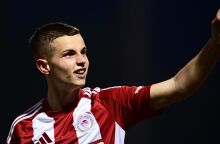 Super League: Ο Μουζακίτης τον γλίτωσε τον Ολυμπιακό στο 85'