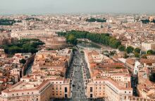 Ρώμη: Νέα εκστρατεία για να αφαιρεθούν οι «κλειδoθήκες» έξω από κτήρια με βραχυχρόνια μίσθωσης