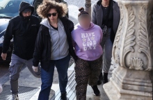 μεταφορα κρατουμενου, αστυνομικοι