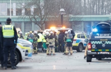 αστυνομία, περιπολικό, περαστικοί