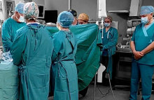 Οι γιατροί τήρησαν ενός λεπτού σιγή κατά τη διάρκεια της διαδικασίας αφαίρεσης των οργάνων του μικρού Άγγελου