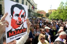 Ο Έριον Βελίαϊ, δήμαρχος των Τιράνων από το 2015, θεωρείται προσκείμενος στον πρωθυπουργό Έντι Ράμα