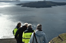 νησι, κατοικοι, βραχοι, θαλασσα, συννεφα