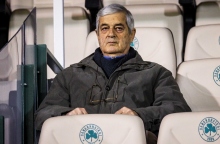 Ο Τάκης Οικονομόπουλος