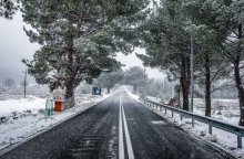 χιονισμενο τοπιο, δασος, δεντρα, δρομος