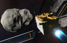 δορυφορος πλησιαζει αστεροειδή