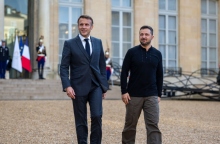 Μακρόν και Ζελένσκι στο Παρίσι