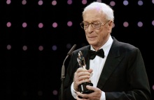 Μάικλ Κέιν σε Τραμπ: Ηρέμησε 