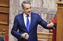 ΣΥΖΗΤΗΣΗ ΠΡΟ ΗΜΕΡΗΣΙΑΣ ΔΙΑΤΑΞΕΩΣ ΣΤΗΝ ΟΛΟΜΕΛΕΙΑ ΤΗΣ ΒΟΥΛΗΣ ΓΙΑ ΤΟ ΣΙΔΗΡΟΔΡΟΜΙΚΟ ΔΥΣΤΥΧΗΜΑ ΤΩΝ ΤΕΜΠΩΝ 