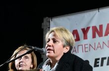 Τέμπη: Συγκίνησε η παρέμβαση μητέρων των θυμάτων κατά την εκδήλωση στο Σύνταγμα