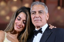 Τζορτζ Κλούνεϊ: O θρυλικός γκριζομάλλης απέκτησε νέο look