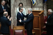 Μητσοτάκης για Τασούλα: Αναλαμβάνει τον ρόλο του ως σύμβολο της εθνικής μας ενότητας