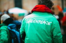 Greenpeace: Καλείται να πληρώσει εκατ. δολάρια σε πετρελαϊκή - Αντιμέτωπη ακόμα και με χρεωκοπία 